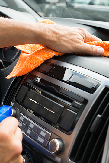 Lavage intérieur de voiture