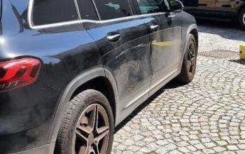 Nettoyage d'une voiture - carrosserie,  jantes par super lavage auto à sec Paris